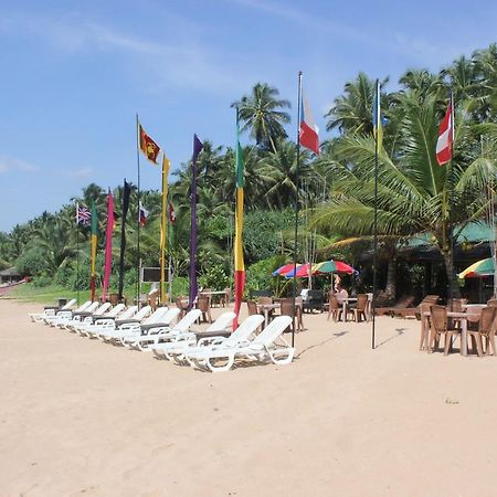 Warahena Beach Hotel เบนโตตา ภายนอก รูปภาพ
