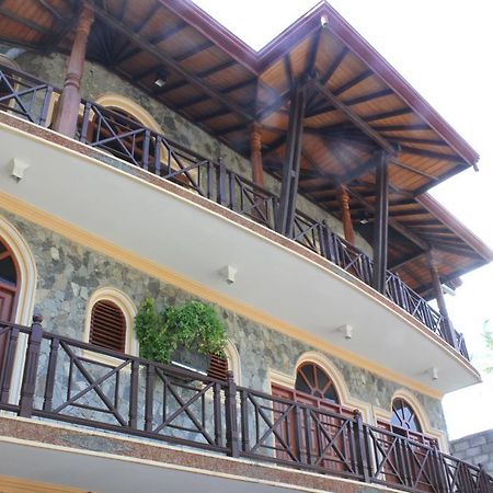 Warahena Beach Hotel เบนโตตา ภายนอก รูปภาพ